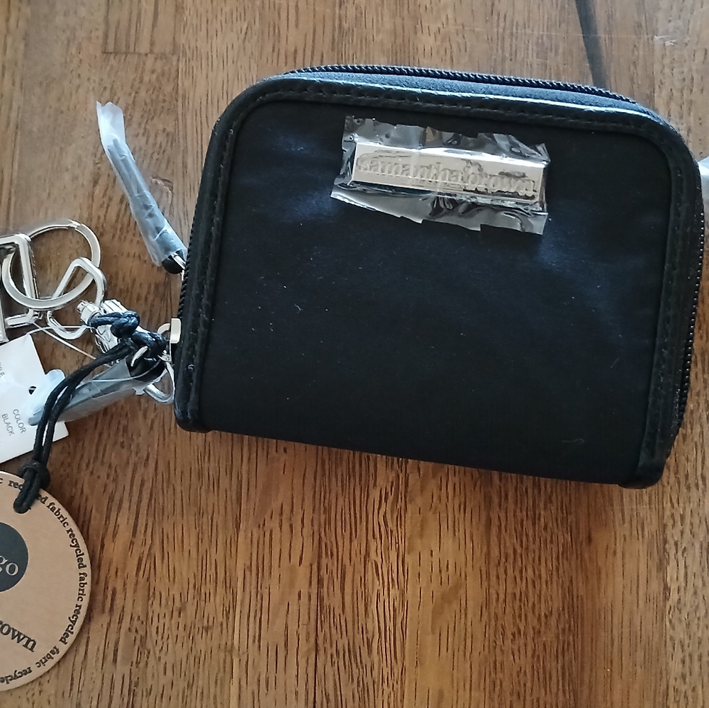 Samantha Brown travel wallet - Black